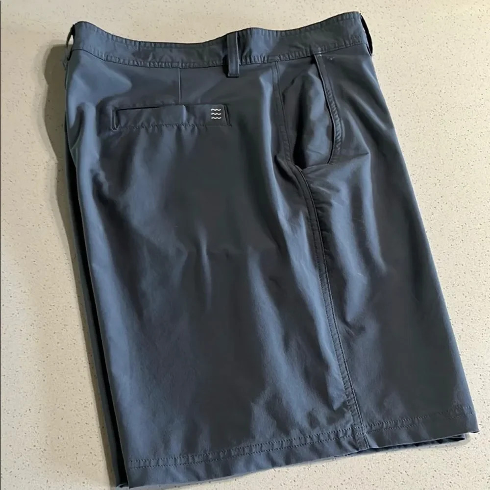 Free Fly Flat Front Performance Shorts size 32